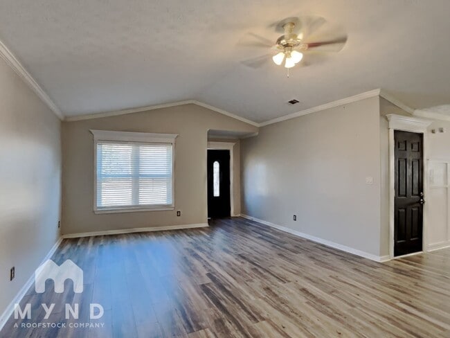 Photo - 5801 Meadowview Rd