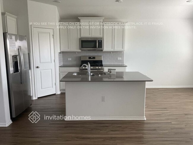 Photo - 10537 Steinbeck Dr