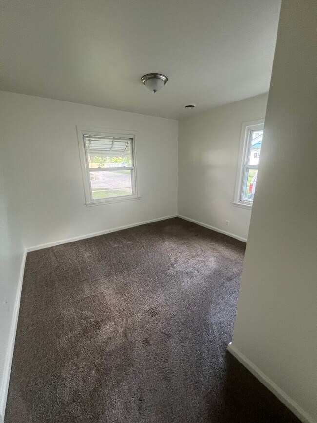 Photo - 26355 Academy St