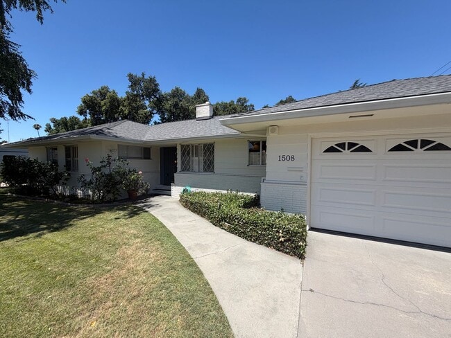 Photo - 3 Bedroom | 3 Bathroom | Westmore Oaks Single Family Home Available Now
