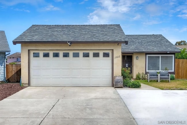 Photo - 1322 Carnell Ct