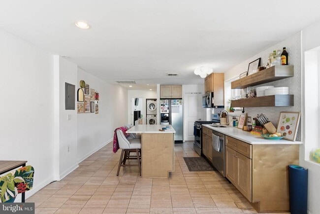 Photo - 2403 Fairmount Ave