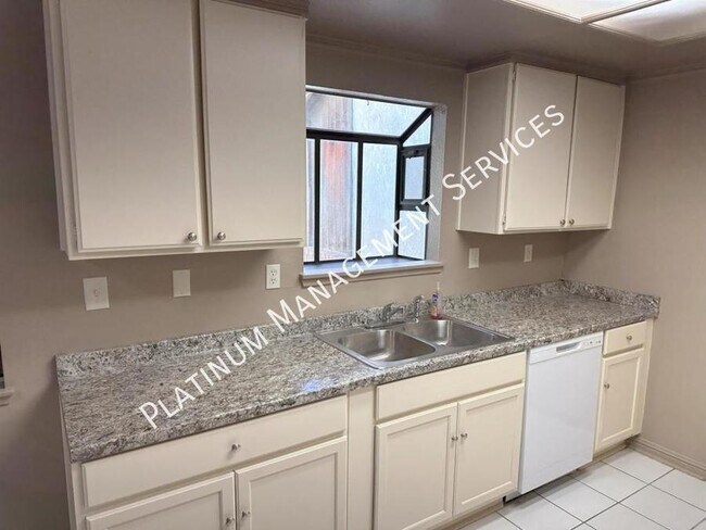 Photo - 37609 15th St E
