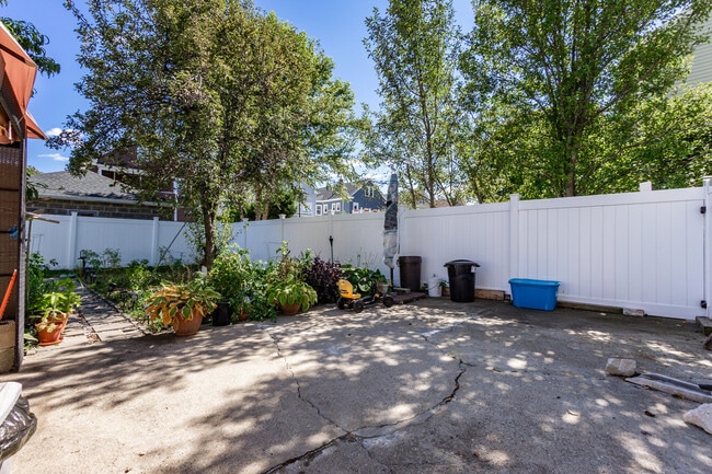 Photo - 157 Spring St