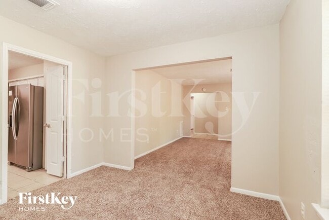 Photo - 9727 John Bank Dr