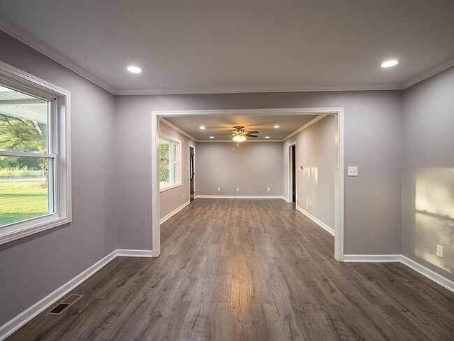 Photo - 7939 Lightfoot Luckett Rd
