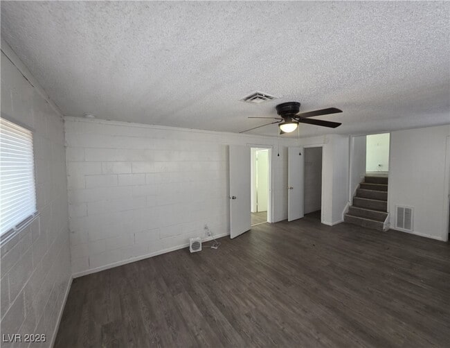 Building Photo - 301 Lance Ave