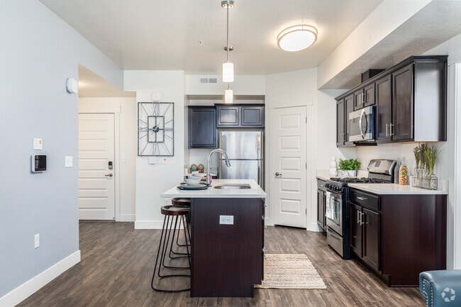 Photo - Seasons at Murray Crossing