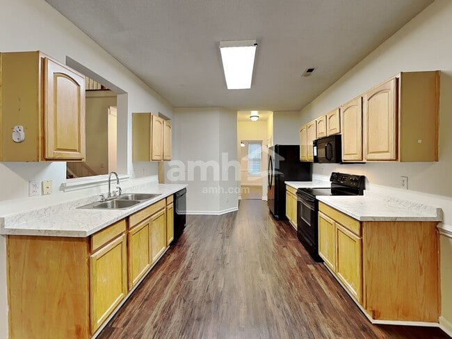 Photo - 6817 Reedy Creek Rd