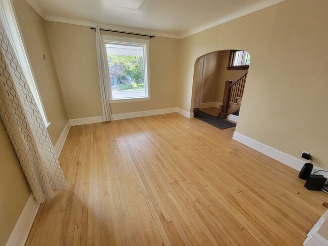 Photo - AVAILABLE AUGUST - 3 BED 1 BATH Home!
