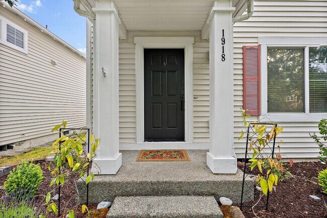 Photo - Cozy DuPont Home with Fenced Yard, 2-Car Garage & Minutes to JBLM!