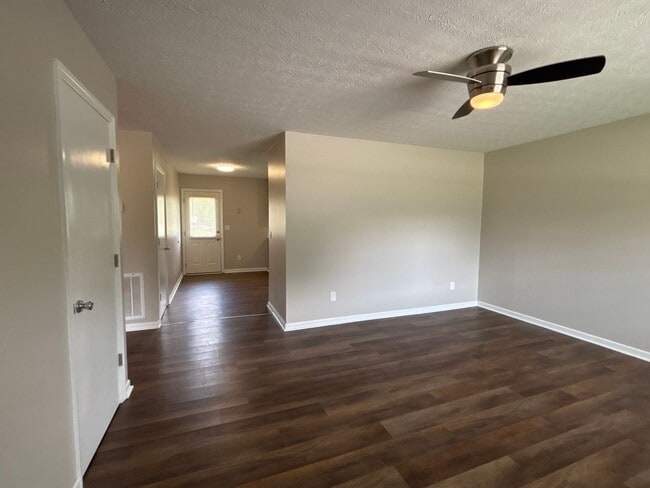 Photo - COMING SOON! - 2 Bedroom Duplex in Manchester!