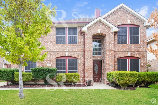 Building Photo - Spacious 4 bedroom 2.5 Bath Home for You
