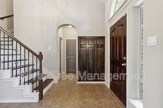Photo - 1416 Elkford Ln