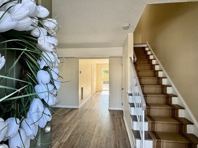 Photo - Updated 3-Bedroom Townhome 03-25-26!! Fenced yard, excellent School Zones!!