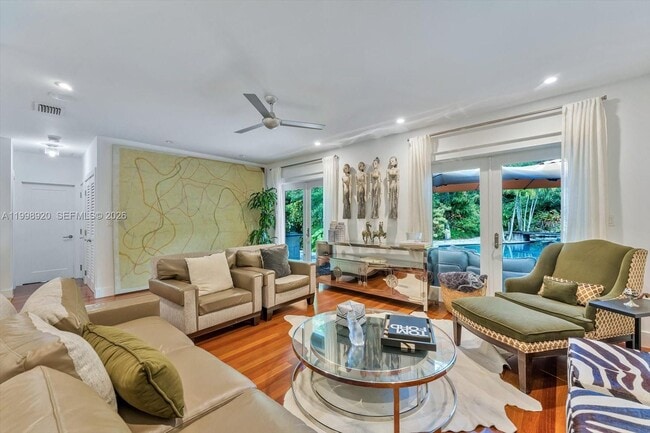 Photo - 186 Edgewater Dr