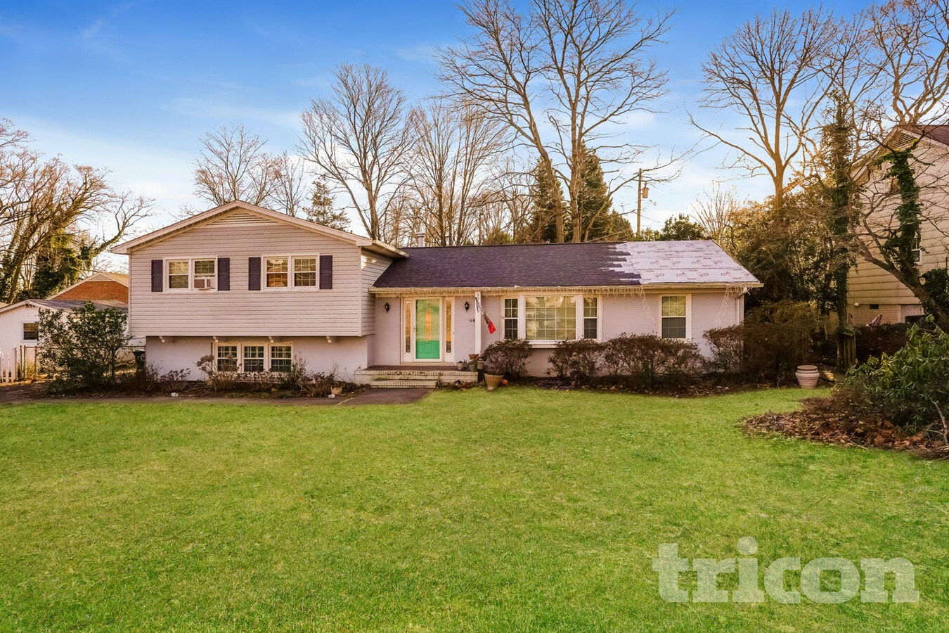 Photo - 3202 Northampton Dr