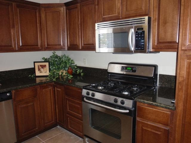 Photo - 420 E Garfield St