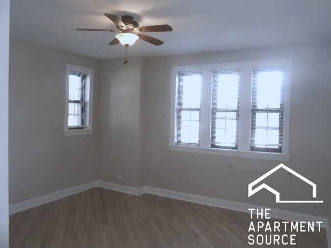 Photo - 894 Green Bay Rd Unit 11