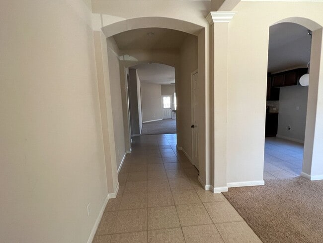 Photo - 2475 Santa Barbara Loop