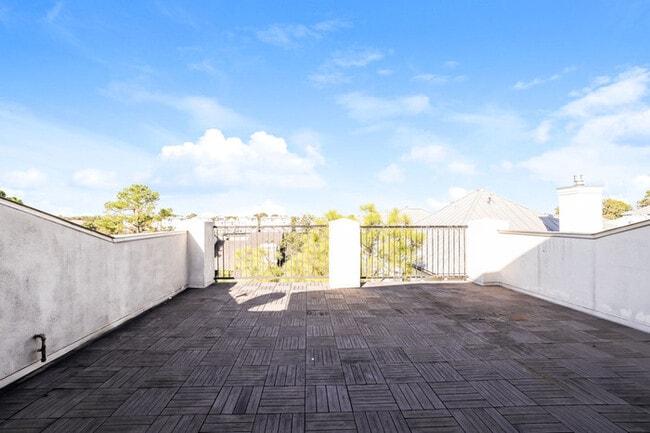 Photo - 2207 Hilshire Glen Ct
