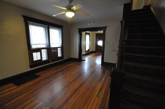 Photo - 25-29 E. Blake Avenue Unit 25