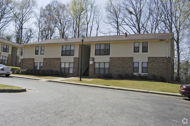 Photo - Oak Forest Apartments
