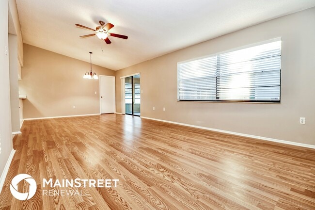 Photo - 16103 Villa Dr