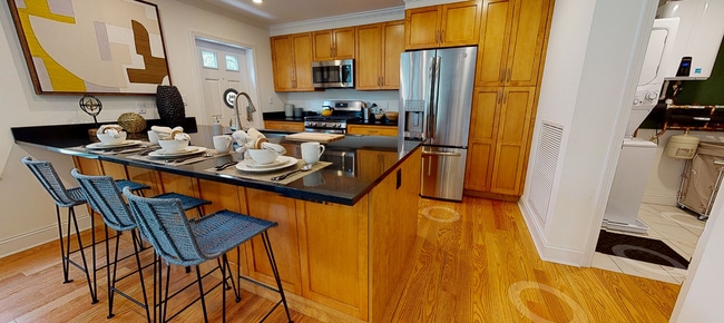 Building Photo - 104 Ellery Ct Unit 1 Rental