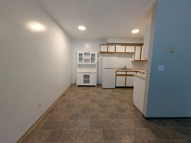 Photo - 45669 McIntosh Drive110