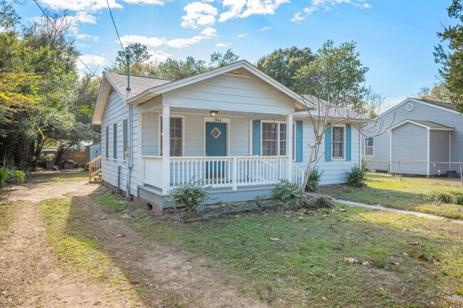 Photo - 204 E 2nd Ave