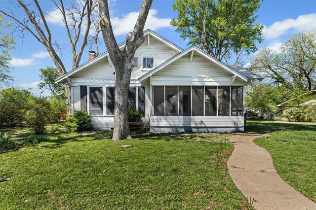 Photo - 1111 Park Dr