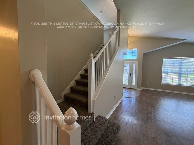 Photo - 1129 Hacienda Cir