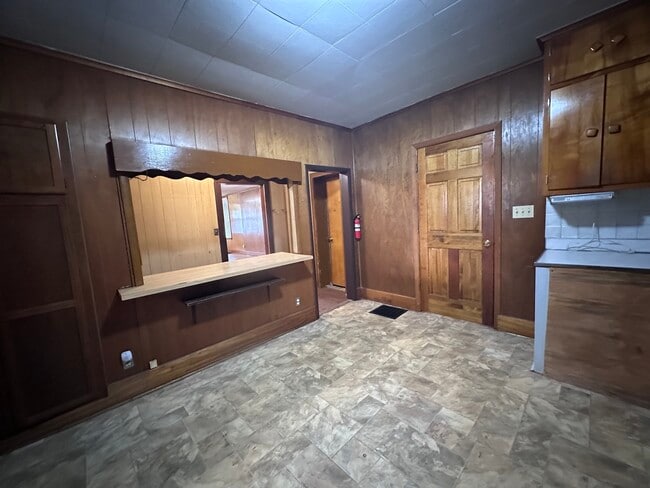 Photo - 217 Warrington-