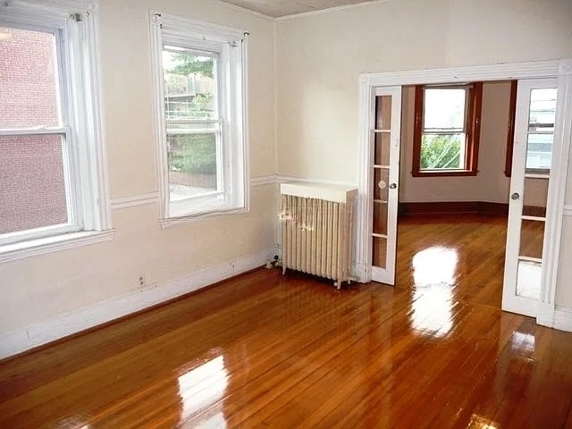 Photo - 35 Waverly St