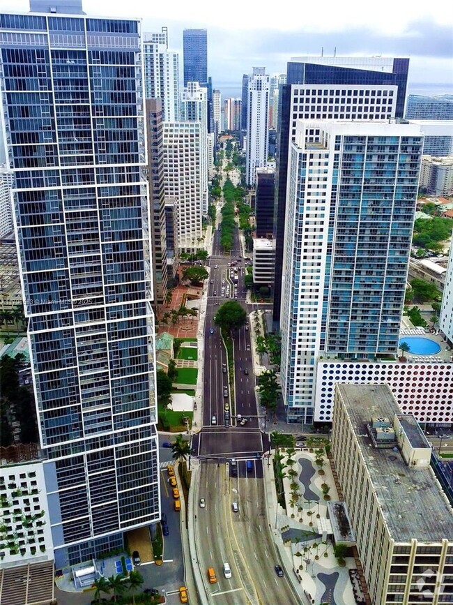 Building Photo - 200 Biscayne Blvd Way Unit 4904 Rental