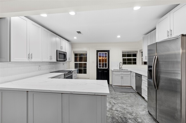 Photo - 3714 Eagle St