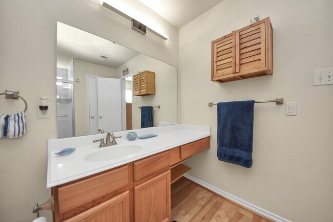 Photo - 17006 Kemble Creek Dr