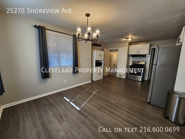 Photo - 25270 Shoreview Ave