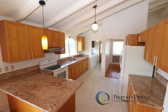 Photo - Newtown Perimeter Lot - 3 Bedroom 2 Bath Home - Available Now!