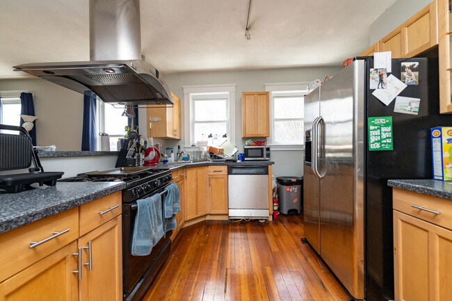 Photo - 6 Belmont St Rental