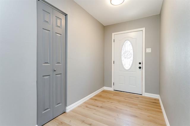 Photo - 225 Independence Dr