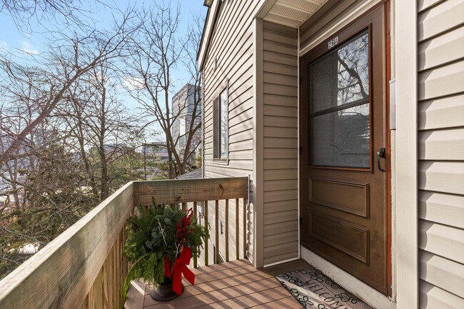 Building Photo - 26 Hillside Terrace