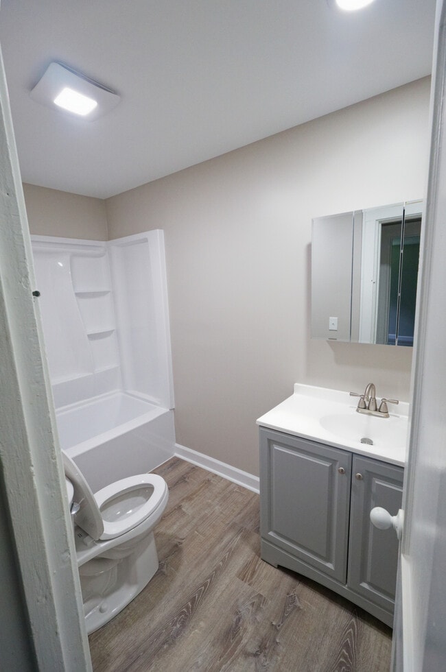 Photo - 714 N Green St
