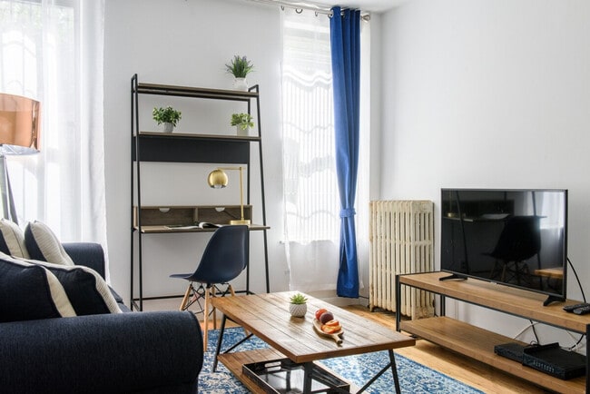 Photo - 428 W 47th St Unit ID1021864P