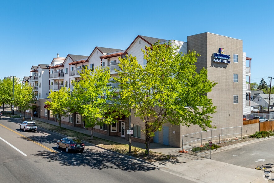 Downing Square Apartments