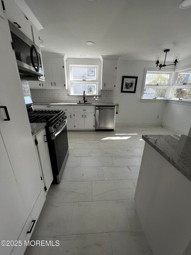 Photo - 205 Locust Ave Casa