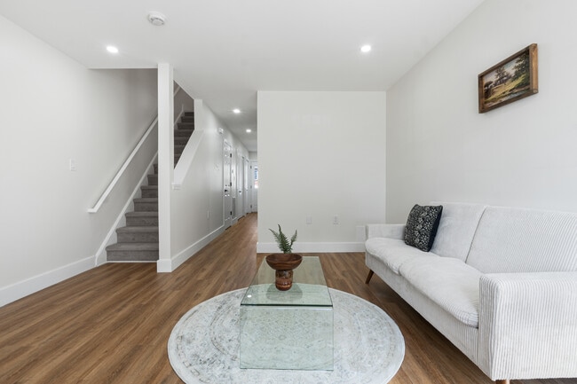 Photo - 94 Irvine Turner Blvd