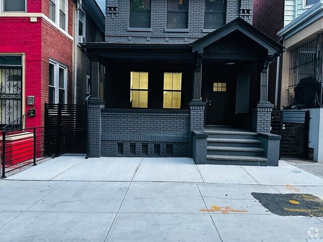 Building Photo - 80 Sunnyside Ave Unit B1 Rental