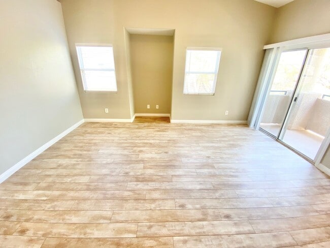 Photo - Spacious 2-bedroom corner unit with vaulted ceilings and open floorplan near Summerlin